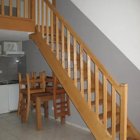 Hotel apartamentowy Easyloft Lyon-est *
